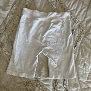 White biker shorts -never worn